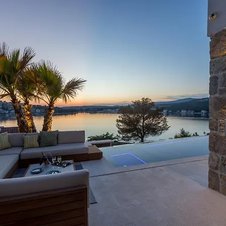 Luxury Diamond One With Pool Rogoznica (Sibenik-Knin)