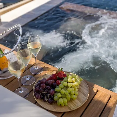 Luxury Diamond One With Pool * Rogoznica (Sibenik-Knin)