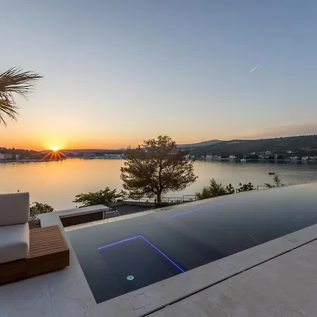 Villa Luxury Diamond One With Pool Rogoznica (Sibenik-Knin)