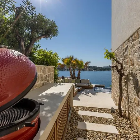 Villa Luxury Diamond One With Pool *