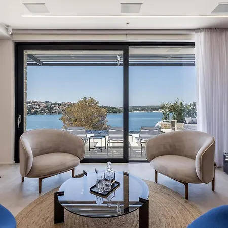 Villa Luxury Diamond One With Pool