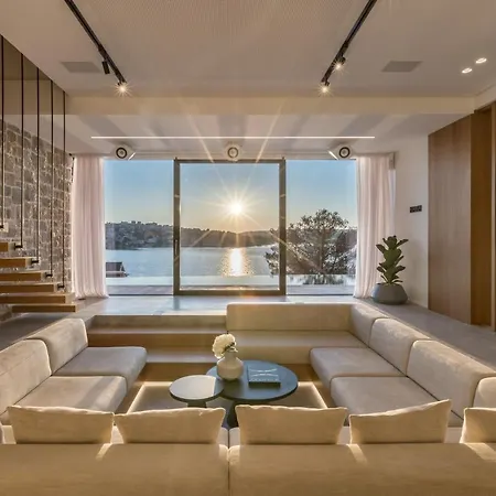Villa Luxury Diamond One With Pool *